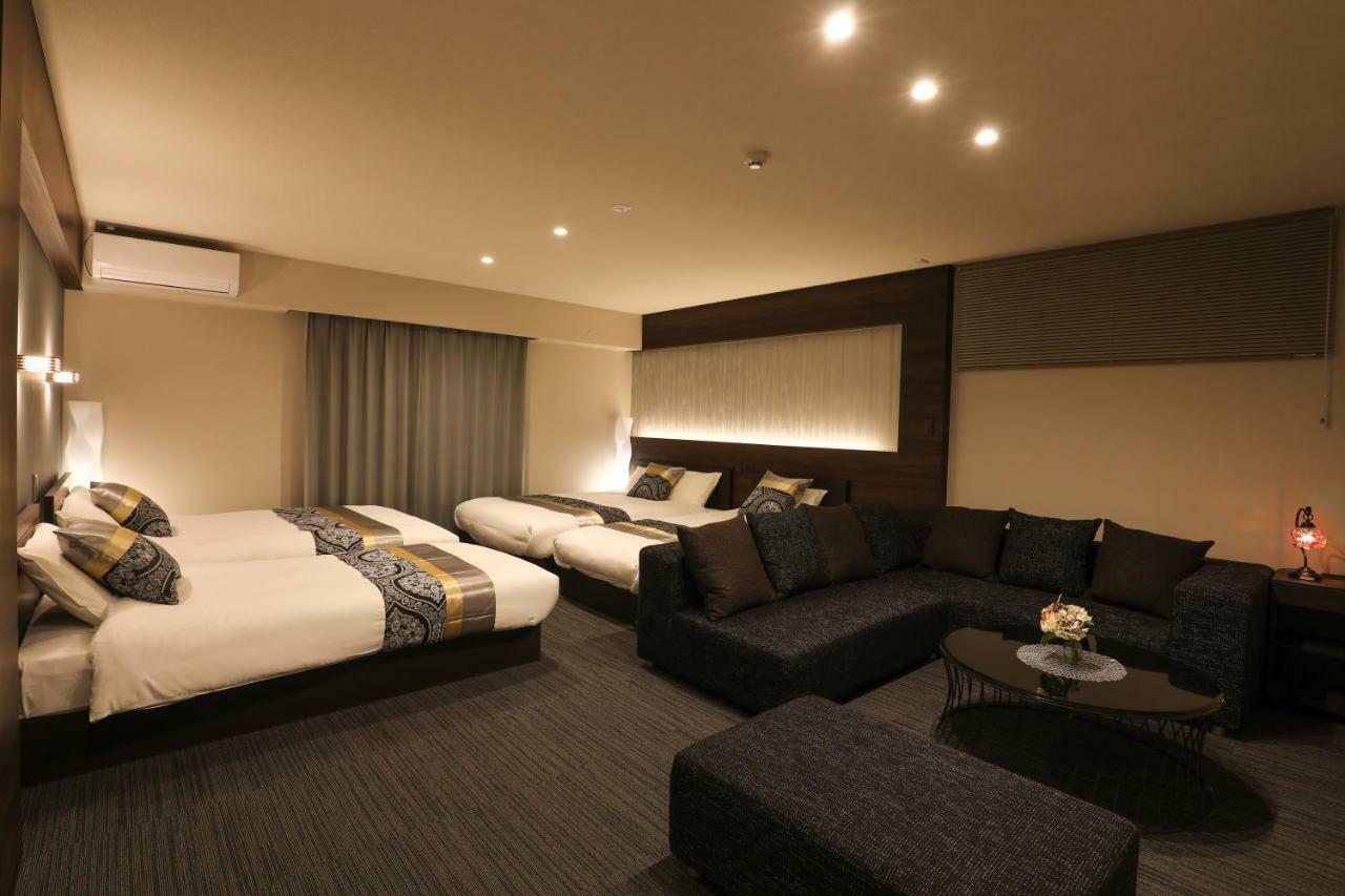 Апарт отель Grand Base Hakata Фукуока Экстерьер фото